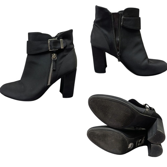 UNISA Unrisha Black Zip Up Buckle 3 inch Heel Booties Womens 7 M - Picture 1 of 10